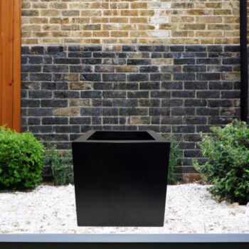 Satin Fibrestone - Cube - Black