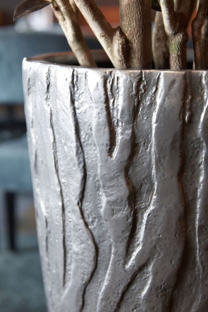 Talon floor vase, Ø 57 cm, height 120 cm, aluminum
